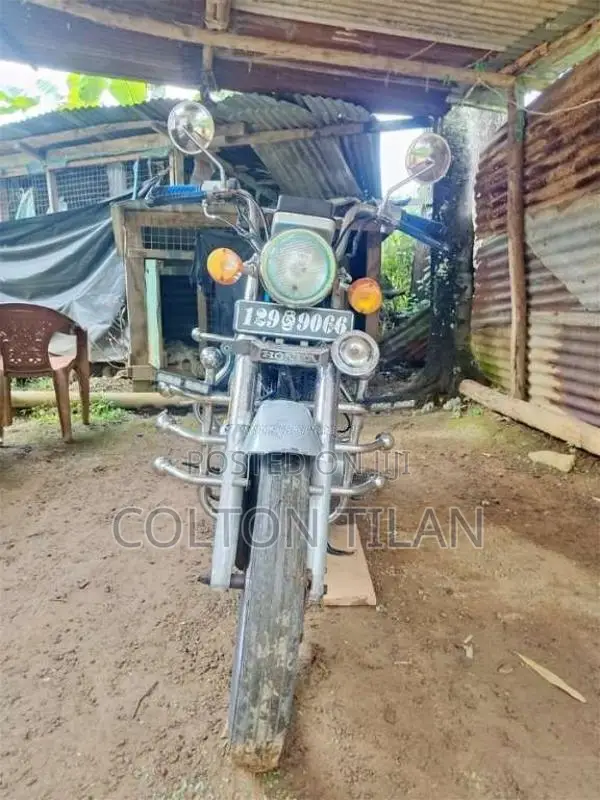 Honda CD125 Twin 1990 Motorbike (Used)