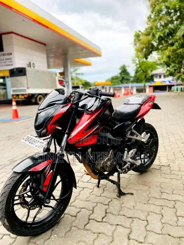 Bajaj Pulsar NS200 2013 Motorbike (Used)