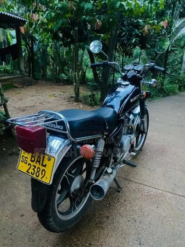 Suzuki GN125 2013 Motorbike (Used)