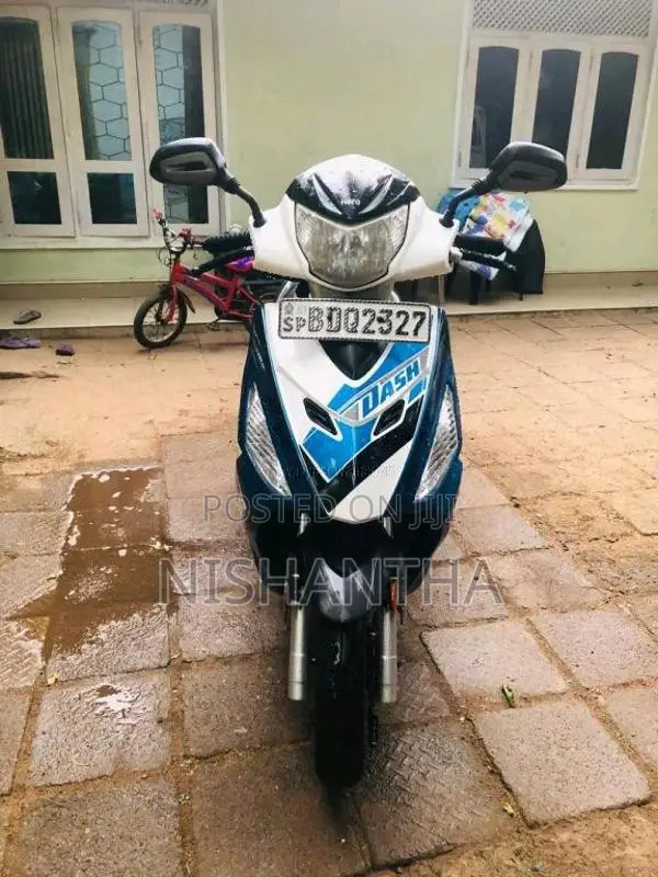 Hero Dash 2016 Motorbike (Used)