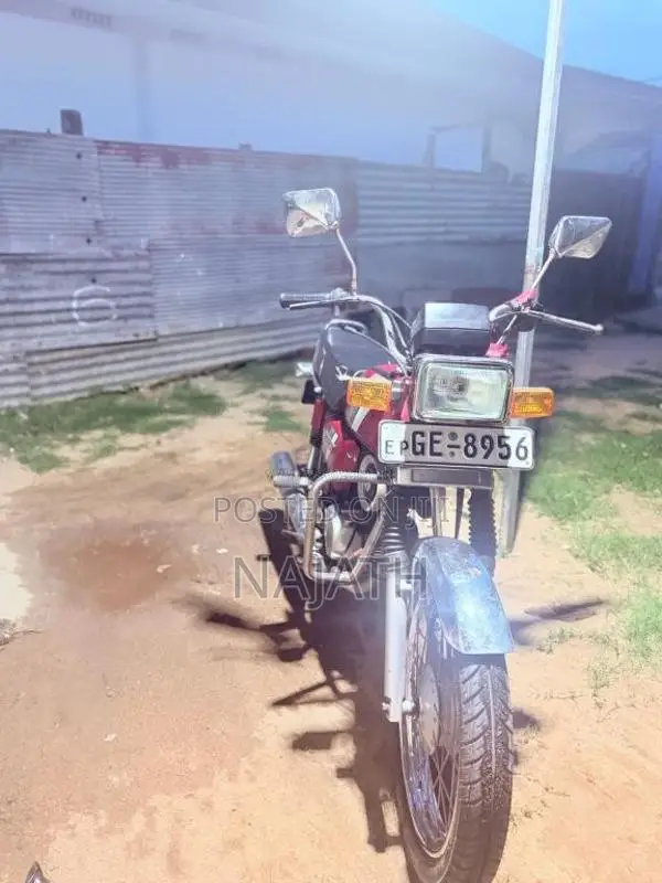 Hero-Honda CD100 2010 Motorbike (Used)