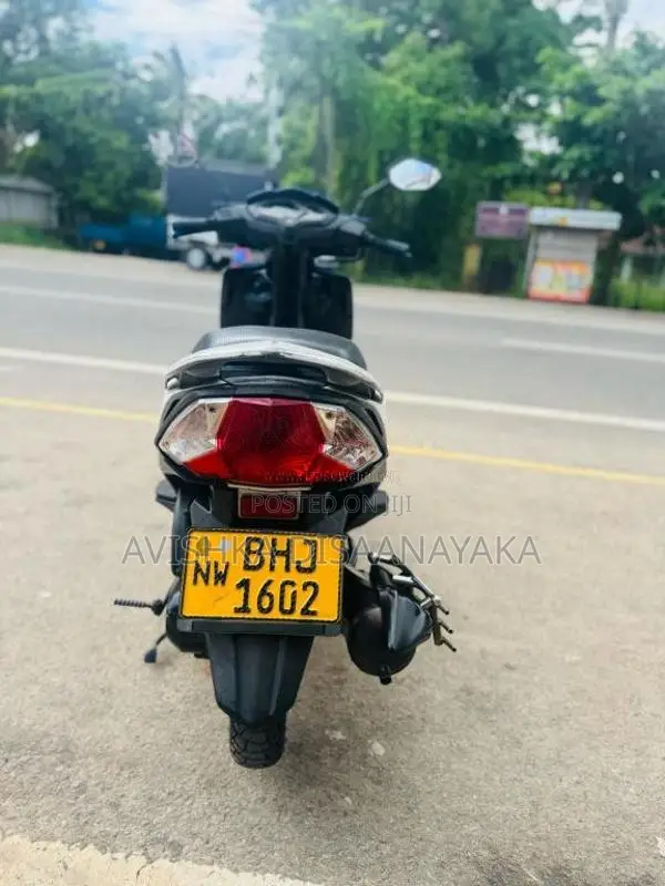 Honda Dio 2019 Motorbike (Used)