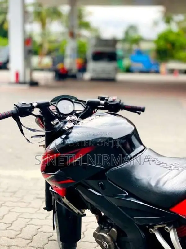 Bajaj Pulsar NS200 2013 Motorbike (Used)