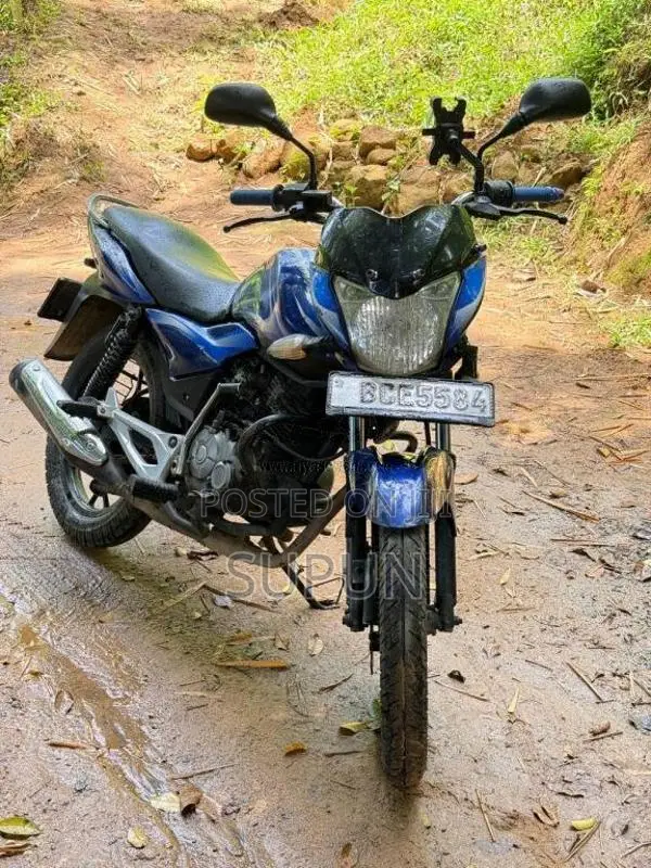 Bajaj Discover 2015 Motorbike (Used)