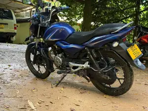 Bajaj Discover 2015 Motorbike (Used)