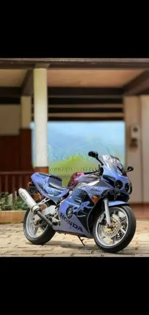 Honda CBR 250 2012 Motorbike (Used)