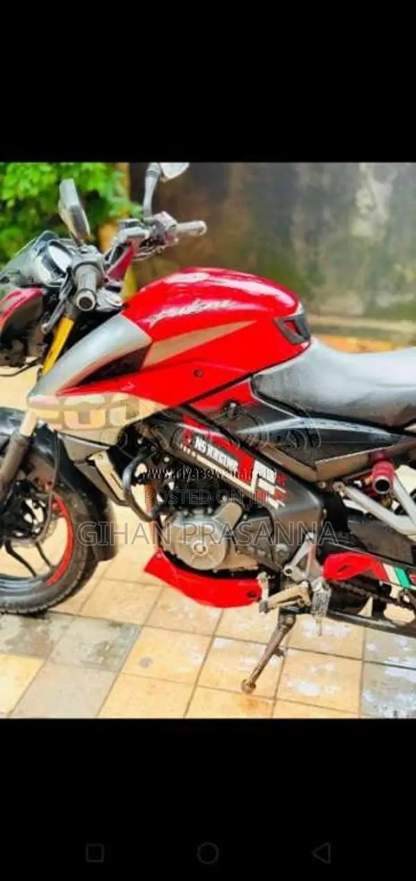 Bajaj Pulsar NS200 2018 Motorbike (Used)