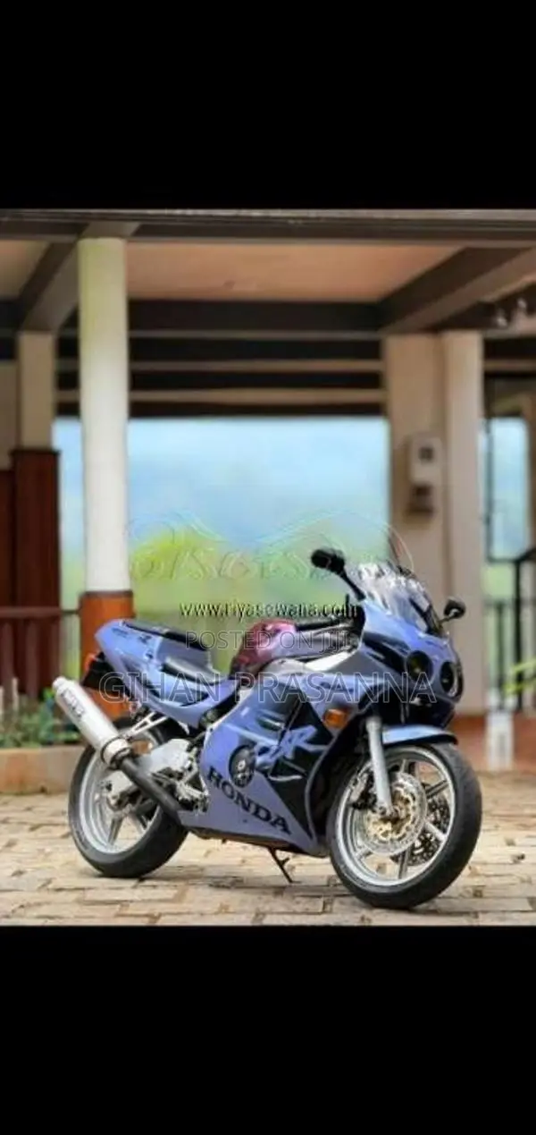 Honda CBR 250 2012 Motorbike (Used)