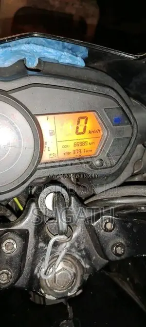 Bajaj Pulsar 2013 Motorbike (Used)