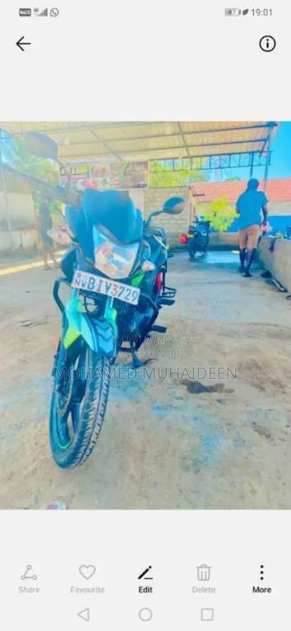Hero Hunk 2019 Motorbike (Used)