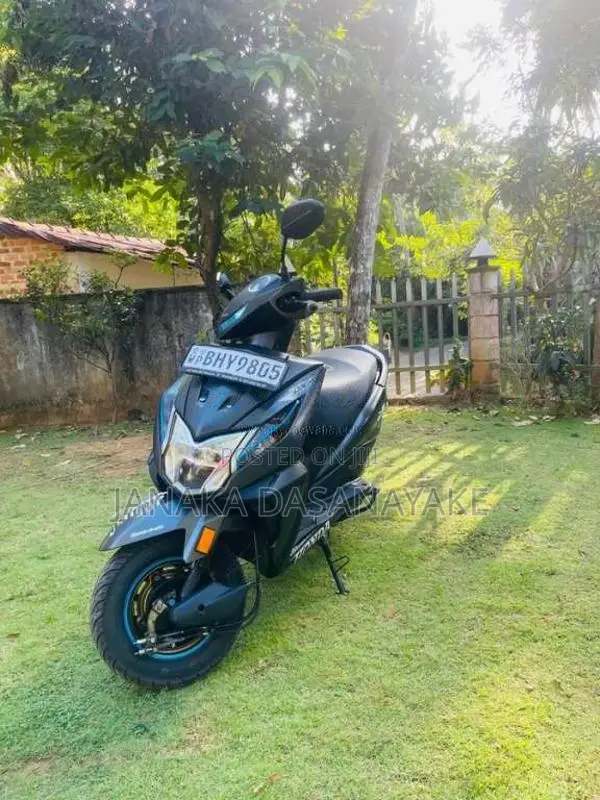 Honda Dio SCV 110 2019 Motorbike (Used)