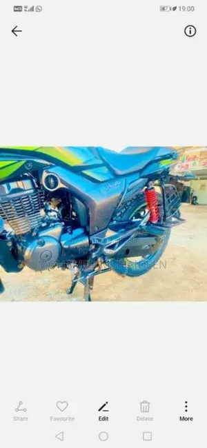 Hero Hunk 2019 Motorbike (Used)