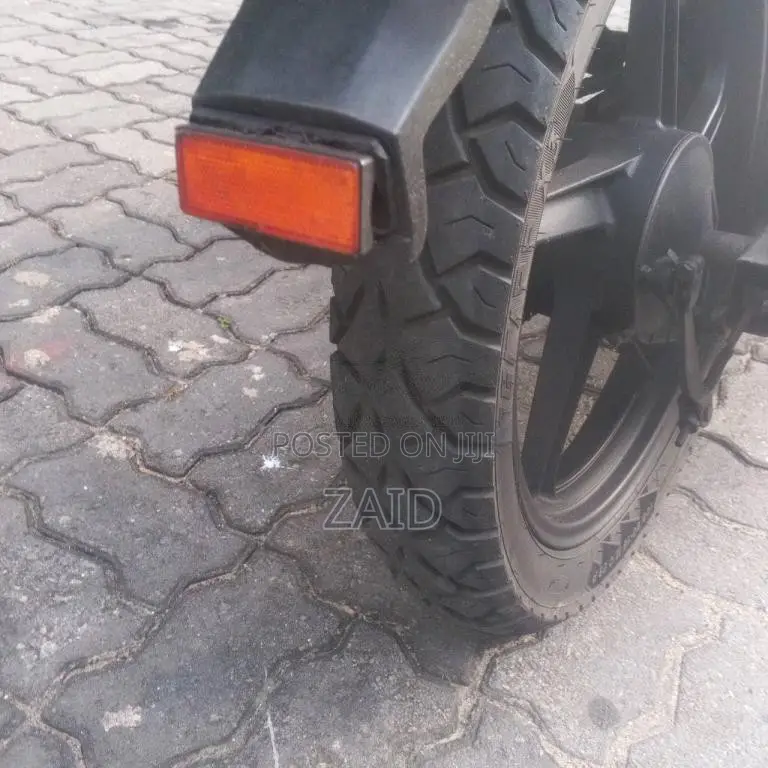 Hero-Honda Hunk 2008 Motorbike (Used)