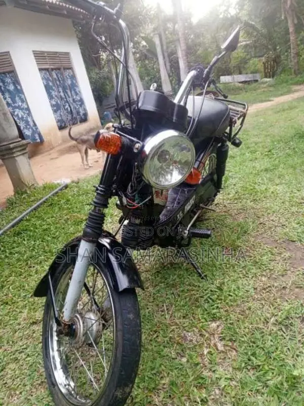 Bajaj Tvs 2015 Motorbike (Used)