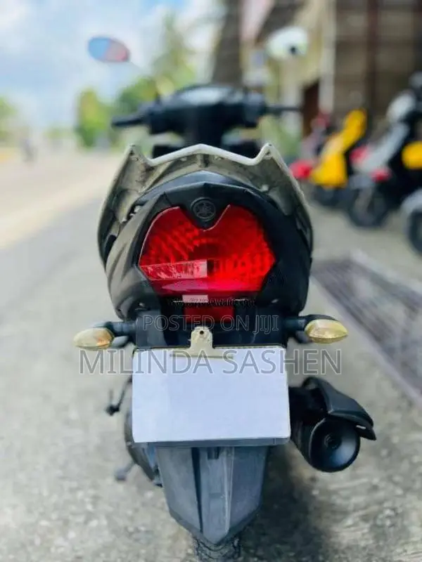 Yamaha Ray Zr 2017 Motorbike (Used)