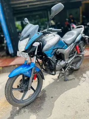 Hero Hunk 2019 Motorbike (Used)