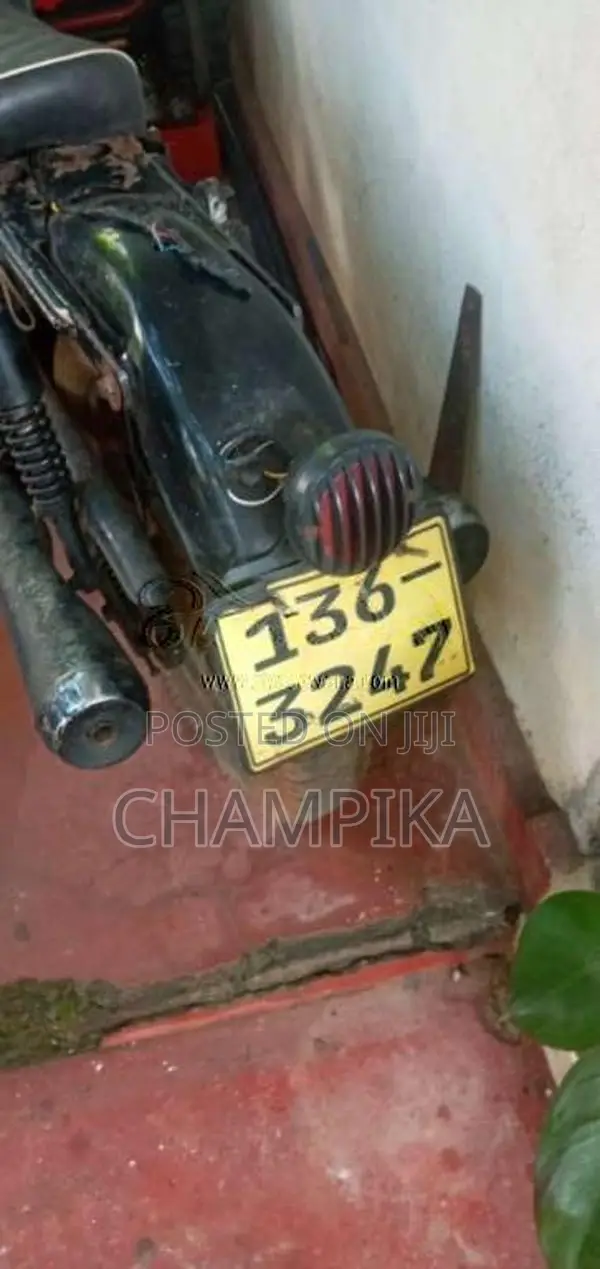 Honda CM 125 1990 Motorbike (Used)