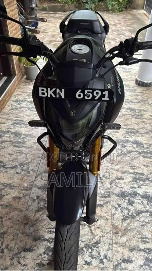 Hero 160 4v 2026 Motorbike (Used)