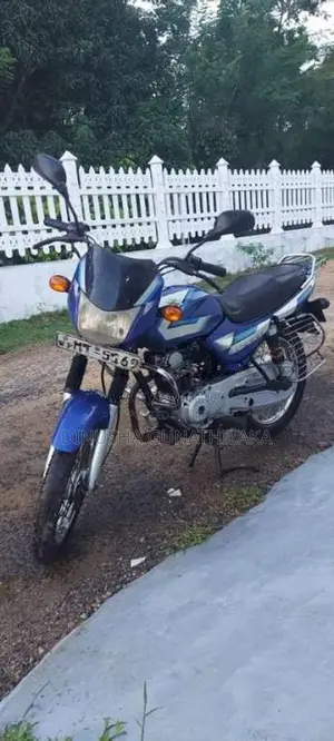 Bajaj CT-100 2006 motorcycle (Used)