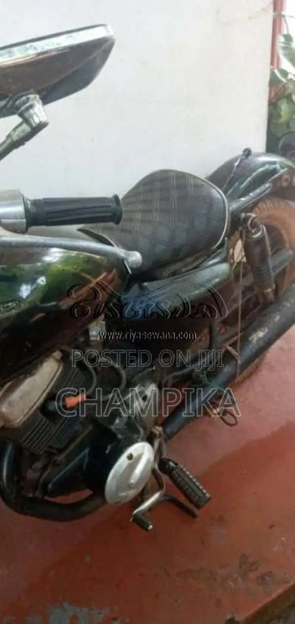 Honda CM 125 1990 Motorbike (Used)