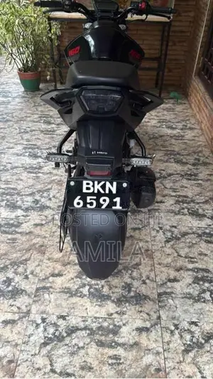 Hero 160 4v 2026 Motorbike (Used)