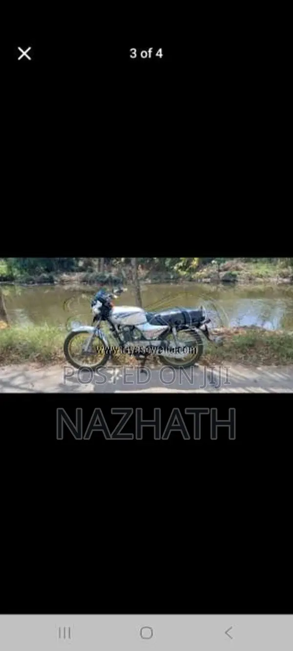 Bajaj Boxer 2004 Motorbike (Used)
