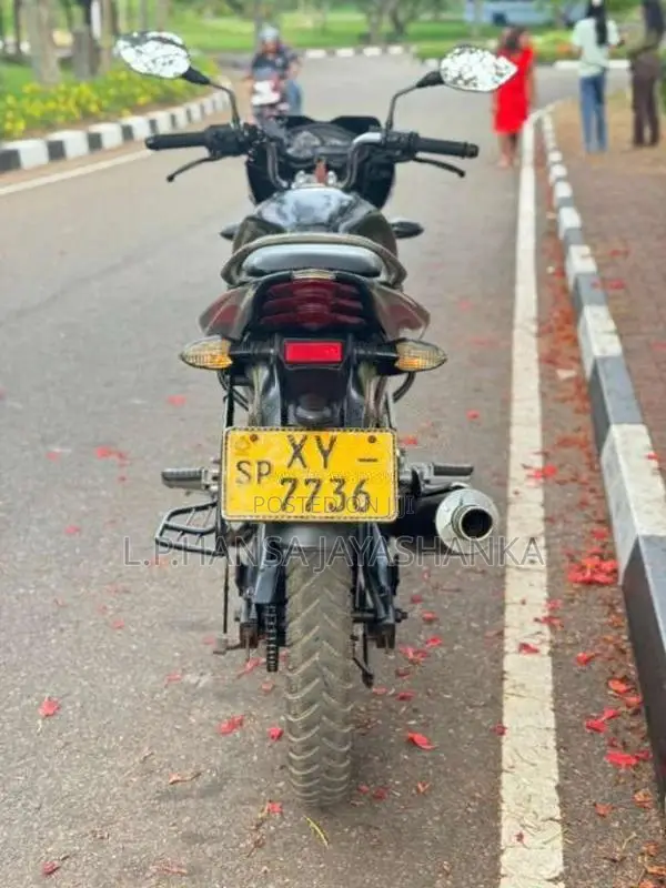 Bajaj DISCOVER 125 2013 Motorbike (Used)