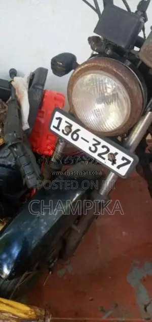 Honda CM 125 1990 Motorbike (Used)