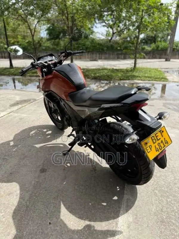 Honda Cb Hornet 2016 Motorbike (Used)