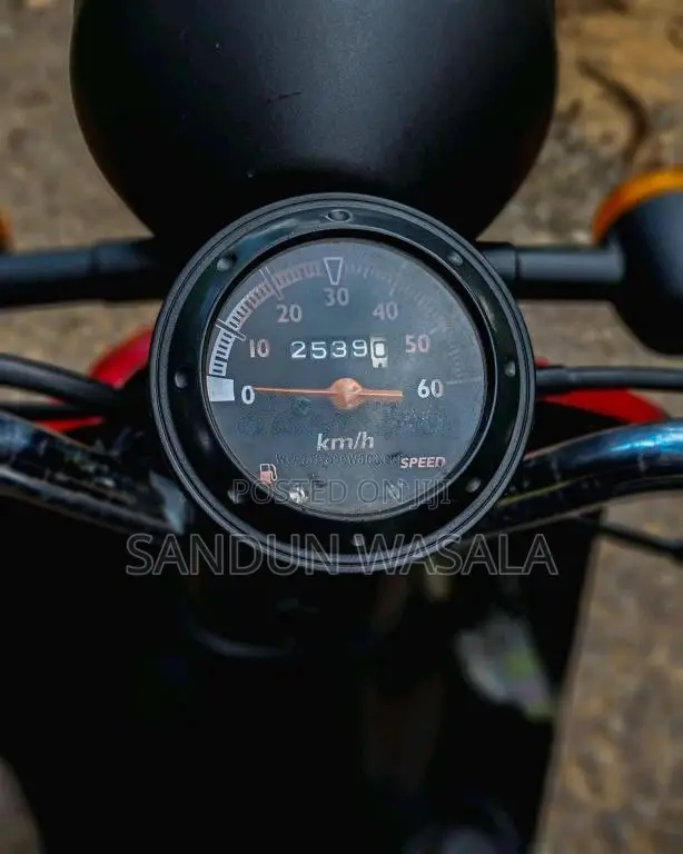 Honda 48CC 2024 Motorbike (Used)