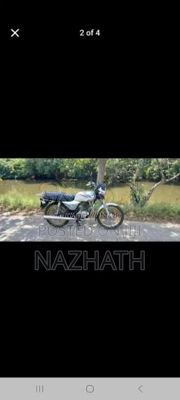 Bajaj Boxer 2004 Motorbike (Used)
