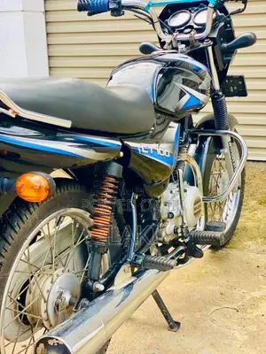 Bajaj CT-100 2017 Motorbike (Used)