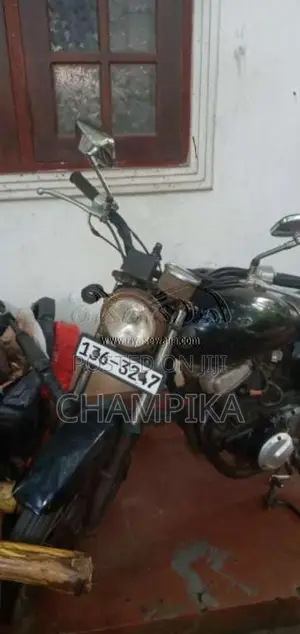 Honda CM 125 1990 Motorbike (Used)