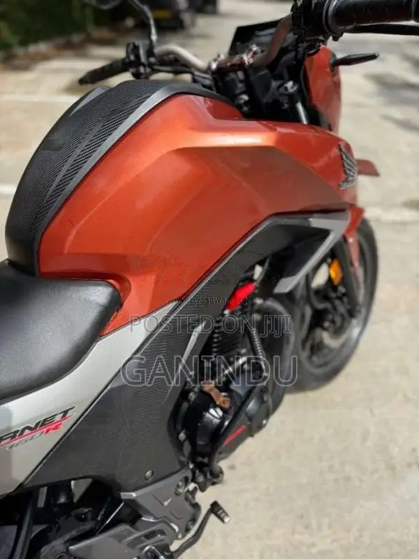 Honda Cb Hornet 2016 Motorbike (Used)