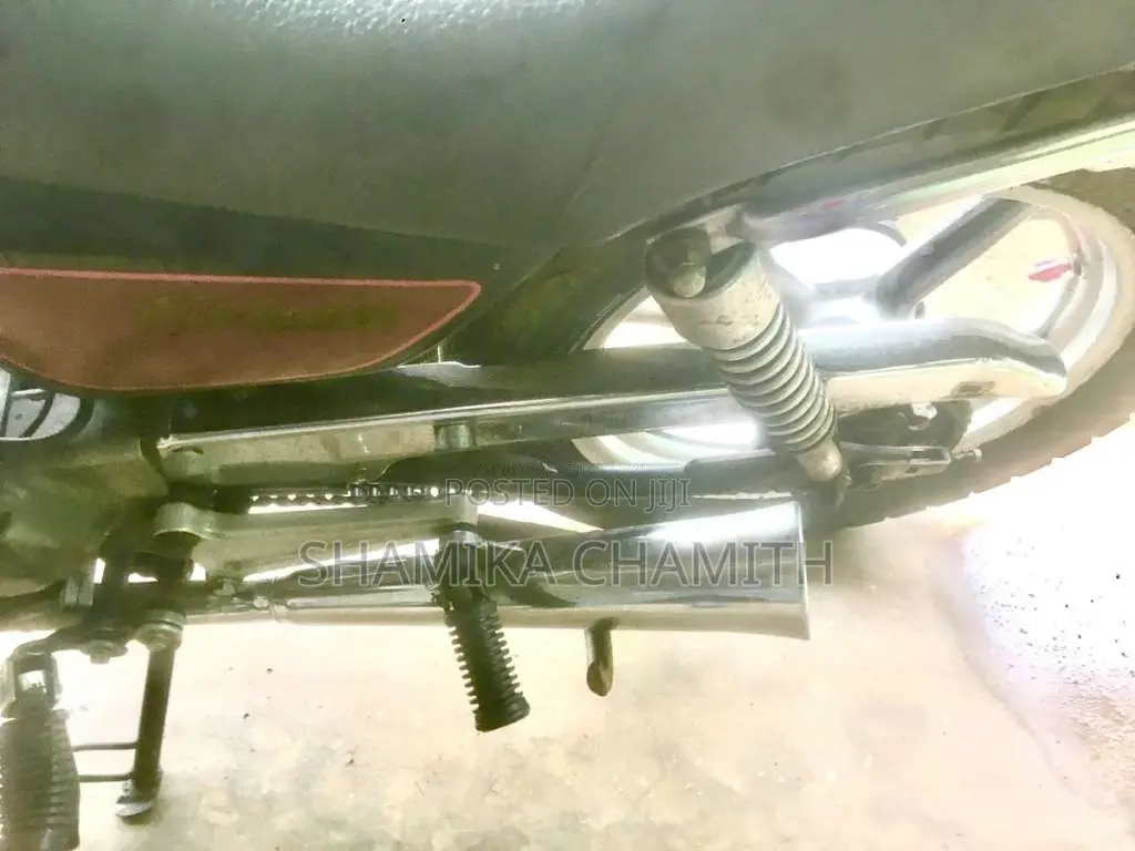 Honda CM Custom 1999 Motorbike (Used)