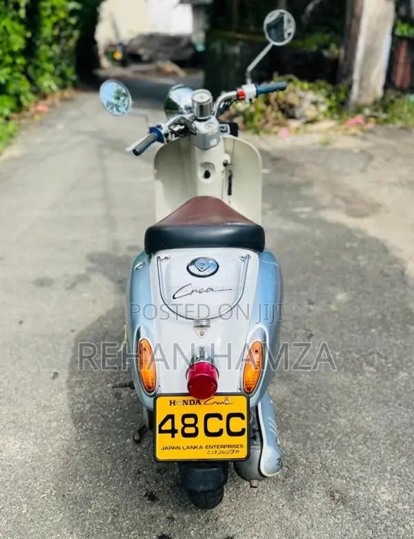 Honda Crea Japan 2021 Motorbike Unregistered (Recondition)