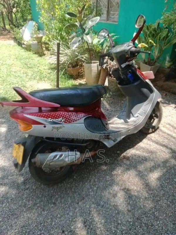 TVS Scooty Pep 2011 Motorbike (Used)