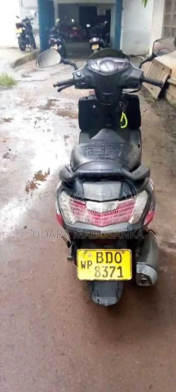 Hero Dash 2015 Motorbike (Used)
