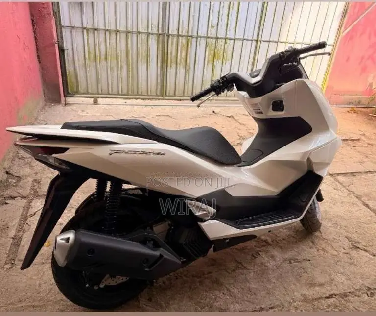 Honda Pcx 2025 Motorbike Brand New