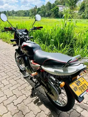 Bajaj CT-100 2011 Motorbike (Used)