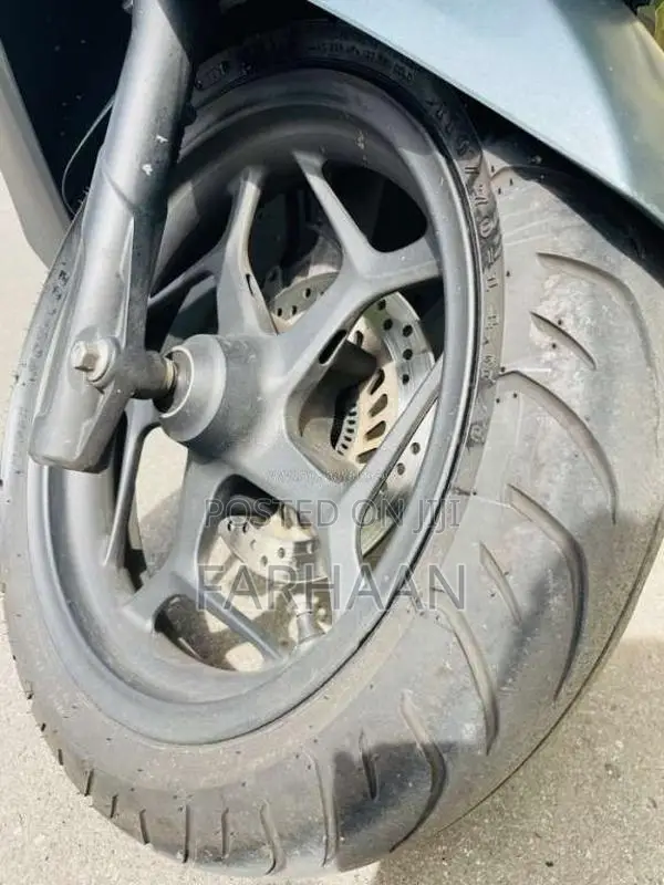 Honda Pcx 2024 Motorbike (Used)