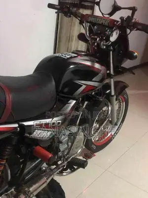 Bajaj CT-100 2010 Motorbike (Used)