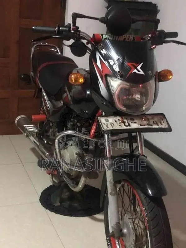 Bajaj CT-100 2010 Motorbike (Used)