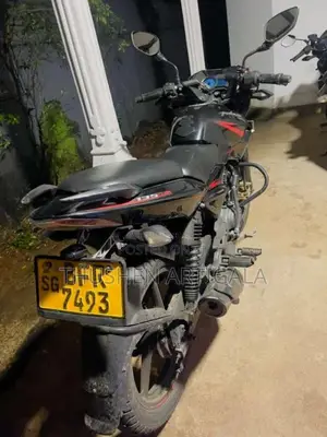 Bajaj Pulsar 2017 Motorbike (Used)