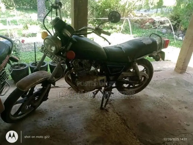 Suzuki GN 250 1998 Motorbike (Used)