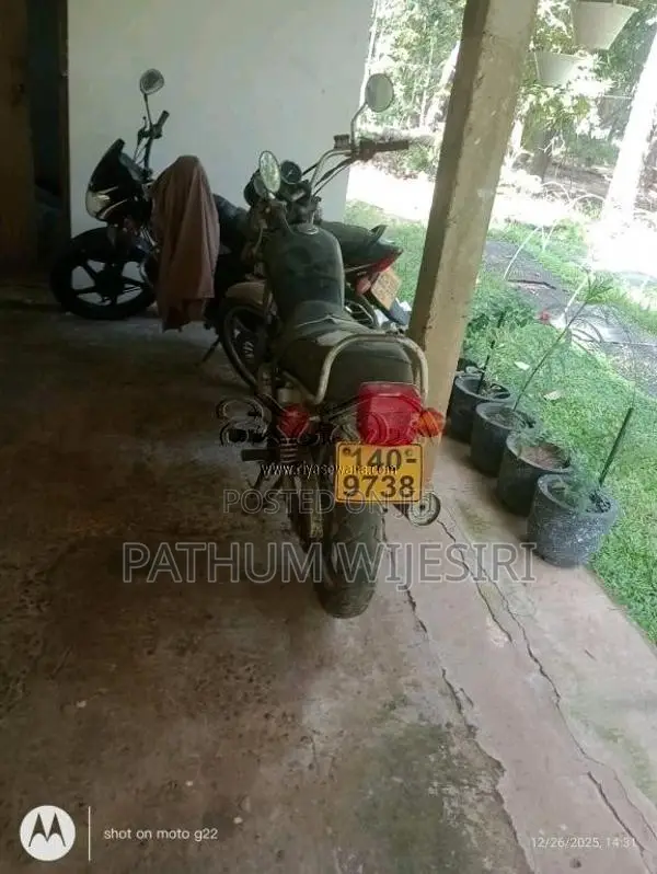Suzuki GN 250 1998 Motorbike (Used)