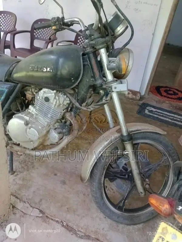Suzuki GN 250 1998 Motorbike (Used)