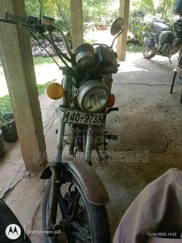 Suzuki GN 250 1998 Motorbike (Used)