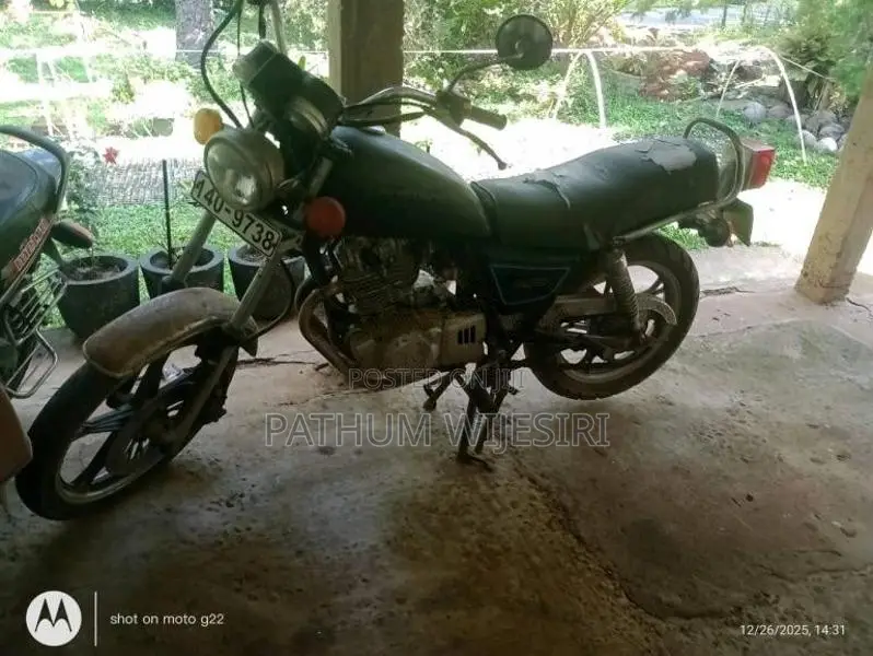 Suzuki GN 250 1998 Motorbike (Used)