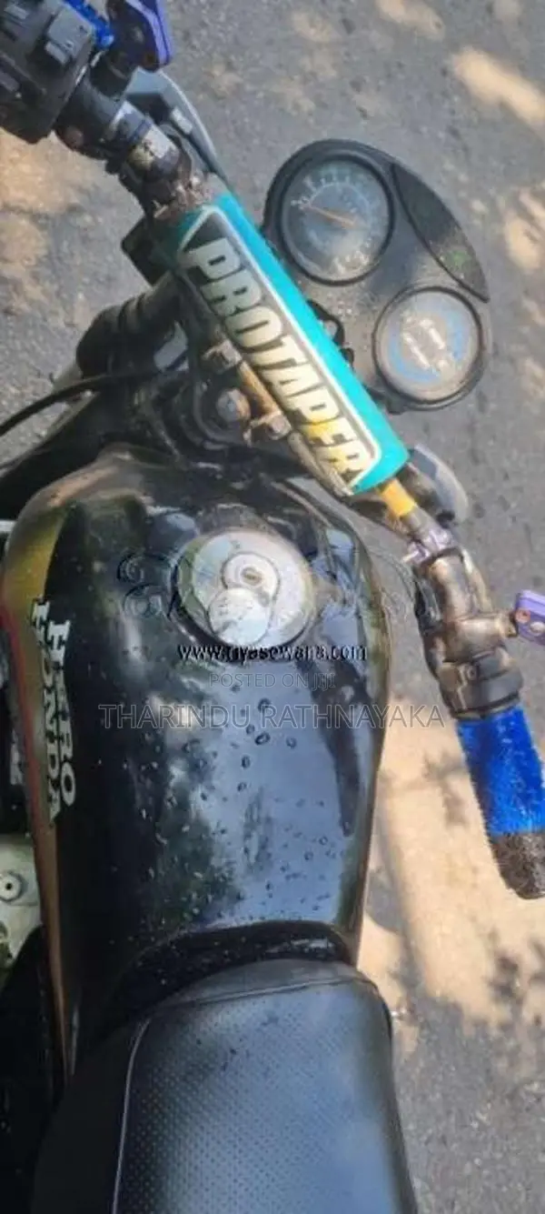 Hero CD Dawn 2012 Motorbike (Used)